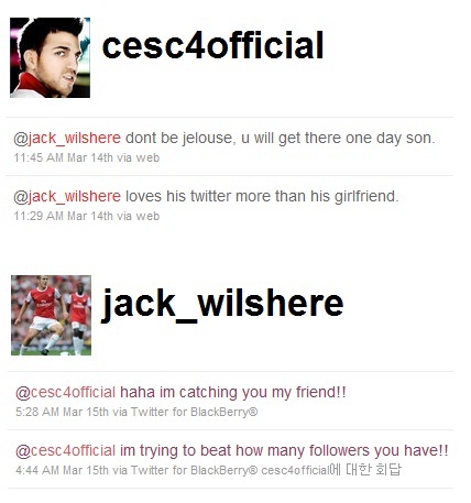 ▲ 아스널 선수들의 트위터 메시지 <출처 - 파브레가스·윌셔 트위터>