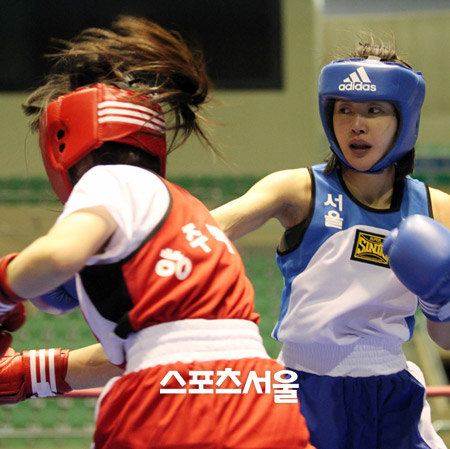 ▲아마추어 복싱대회에 출전한 이시영