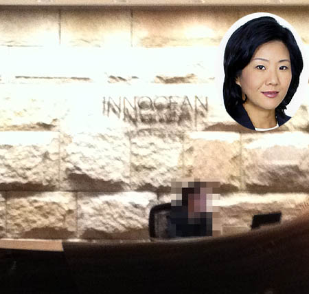 ▲ 이노션 회사 로비, 원안은 정성이 이노션 고문