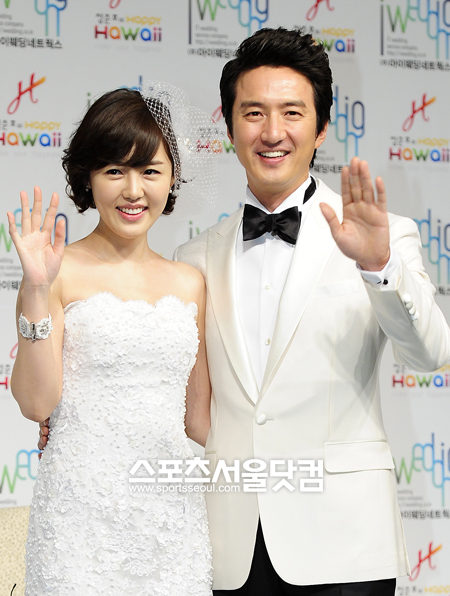 ▲ 25일 결혼식을 갖는 정준호와 이하정 아나운서. /배정한기자