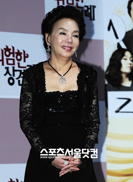 ▲ 노출 연기에 대한 열정을 드러낸 배우 김수미./사진=더팩트DB