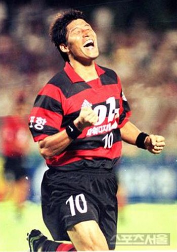 ▲ 현역 시절 고정운의 포효를 기억하는 이들이 많다