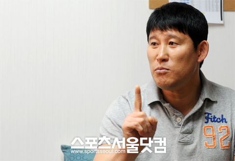 ▲ 유소년 지도자로 변신한 고정운 감독은 새로운 목표를 향해 정진하고 있다