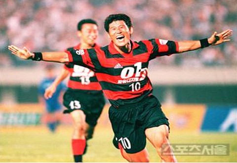 ▲ 현역 시절, 고정운 특유의 포효는 오랜 추억으로 남는다