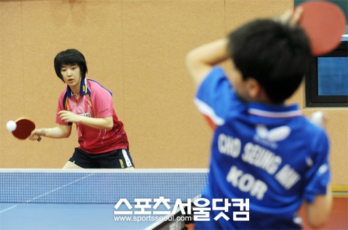 ▲ 포스트 현정화를 꿈꾸는 탁구 유망주들의 호쾌한 스매싱을 기대한다 / ⓒ 노시훈 기자