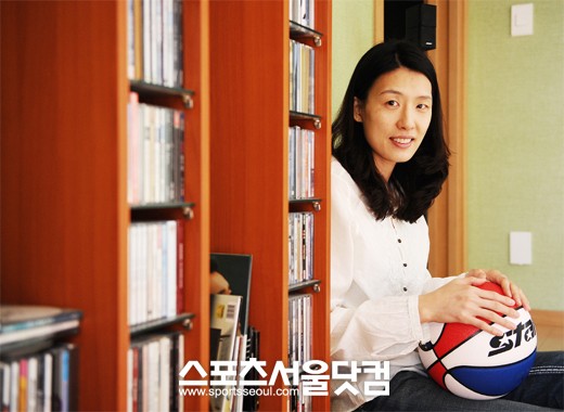 ▲ 여자 농구의 전주원 신화는 그의 끈끈한 의리 또한 밑바탕이 됐다 / ⓒ 배정한 기자