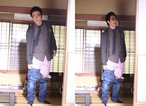 ▲드라마 촬영 중 속옷을 노출한 박신양/사진제공=E.S.P 컴퍼니