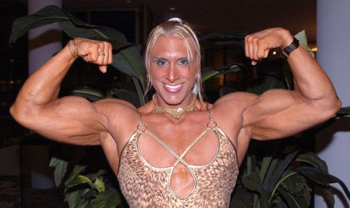 ▲최근 공개돼 화제를 모은 ‘근육녀’들 사진. 맨 아래 사진의여성은 “남자 아니냐”는 논란의 대상이 되고 있다. 사진 출처는 미국의 포토 사이트 ‘더차이브닷컴’.