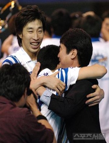 ▲ 이혼의 아픔을 딛고 일궈 낸 프로원년 우승은 각별했다