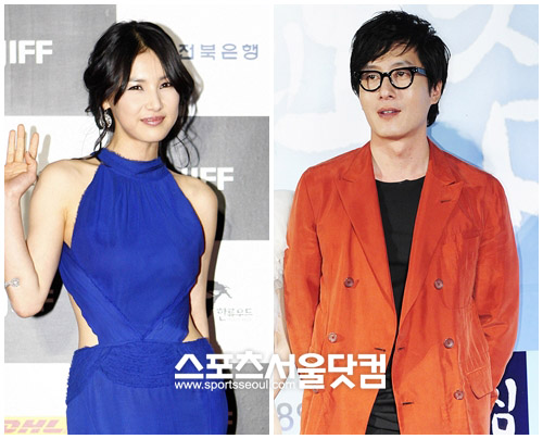 ▲ 신인 시절 겪은 부끄럽고 창피한 상황을 털어놓은 이지현(왼쪽)과 김주혁/더팩트DB