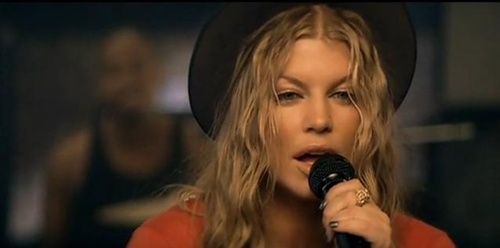 ▲ 약물 복용에는 장단점이 있다고 밝힌 블랙아이드피스의 보컬 퍼기 /사진=유튜브 캡처