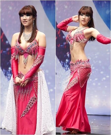 ▲ 코리아 갓 탤런트 예선에서 화려한 밸리댄스를 선보인 여고생 박수진/tvN 제공