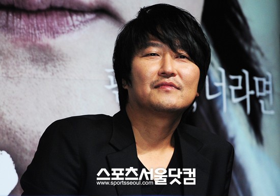 ▲ 영화 푸른 소금 제작보고회에 참석한 송강호/ 배정한 기자