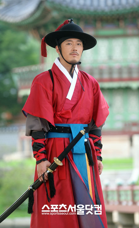 ▲ SBS 뿌리깊은 나무에 출연하는 장혁의 모습 /이효균 기자