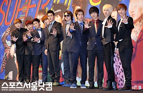 ▲클릭뮤직스타 8월 둘째주 집계결과 1위를 차지한 슈퍼주니어/더팩트DB