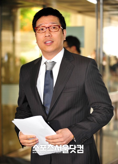 ▲강병규는 자신의 트위터에 거침 없는 의견을 펼치곤 했다. /더팩트DB