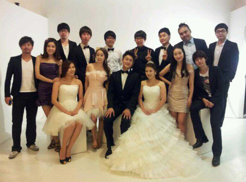 ▲김원효-심진화 커플의 웨딩 촬영 사진이 공개됐다. /사진=양상국 트위터