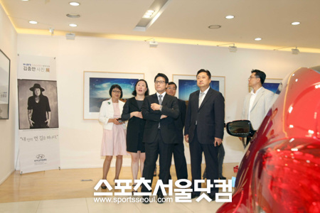 ▲ 현대차, H·Art 갤러리 지점 방문한 정병국 문화관광부 장관