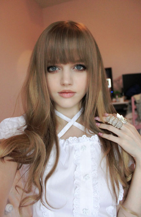 ▲다코타 텀블러를 장식하고 있는 사진들