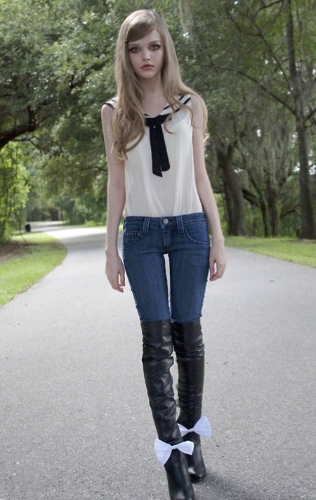 ▲다코타 텀블러를 장식하고 있는 사진들