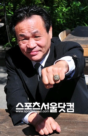 ▲ 복싱이 안겨다 준 인생의 행복을 또 다른 자신의거울로 벗 삼아 제2의 삶을 꿈꾸고 있다