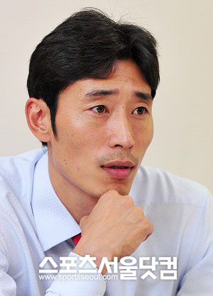 ▲ 주전, 후보선수와 감독, 코칭스태프의 하나 됨을강조한다