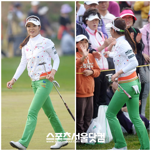 ▲16번홀을 마친 안신애가 어린이에게 자신이 친 공을 건네는 모습.