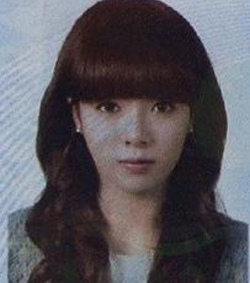 ▲걸그룹 멤버 크리스탈(위쪽부터),제시카, 박산다라, 현아의 여권사진이 화제다. /사진=인터넷 캡쳐