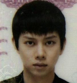 ▲아이돌가수 멤버 김희철(위쪽부터), 김재중,박유천, 닉쿤의 사진 또한 이채롭다.