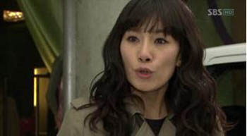 ▲배우 김서형은 아내의 유혹을 통해 시청자들에게 자신의 이름을 알렸다. /사진=SBS 드라마 아내의 유혹