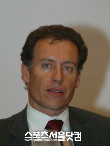 ▲ 한성자동차 울프 아우스프룽 대표