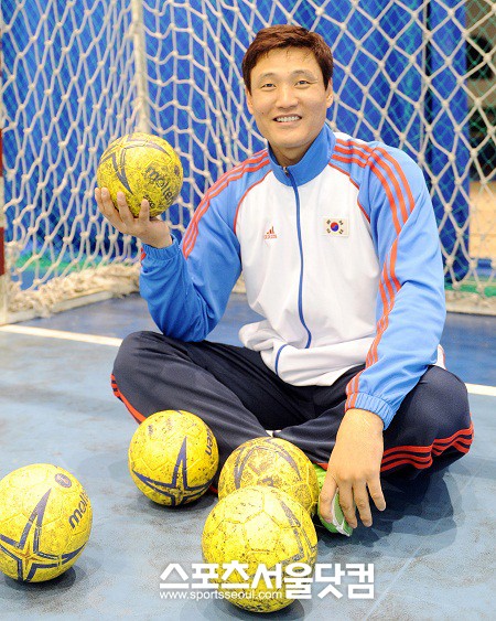 ▲ 그야말로 전설적인 기록을 쏟아낸 독일 시절 윤경신.