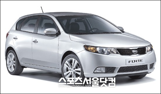 ▲ 기아차 포르테 해치백