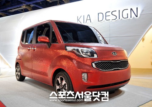 ▲ 2011 서울디자인페스티벌에 전시된 기아자동차 아트카 레이 디스코