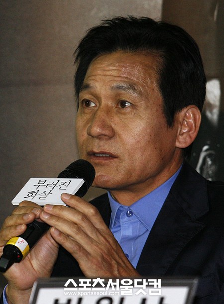 ▲ 영화 부러진 화살 언론시사회에 참석한 안성기./박정훈 인턴기자