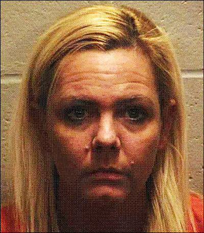 ▲미성년자와의 성관계로 붙잡힌 테사 그레이/데일리메일 제공