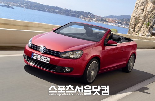 ▲ 폭스바겐 신형 골프 카브리올레