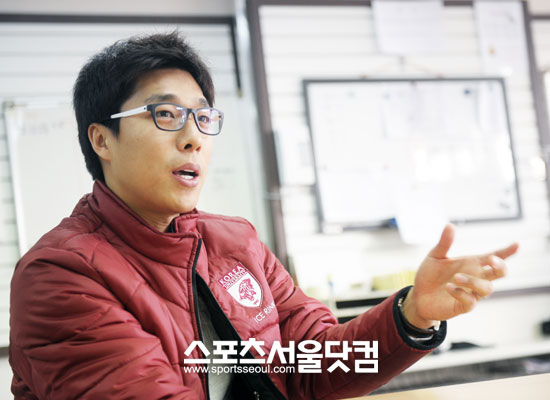 ▲ 김동성이 자신의 선수 인생을 돌아보며 최고의 순간에 대해 말하고 있다.