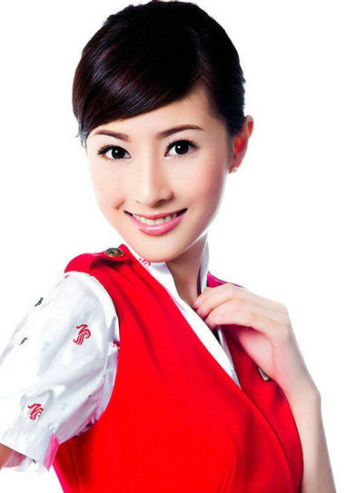 ▲ 선전항공 승무원 쑨칭 / 왕이닷컴