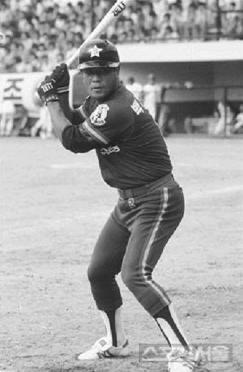 ▲ 전설의 4할 타자 백인천이 코리언 레전드가 돼 돌아왔다.