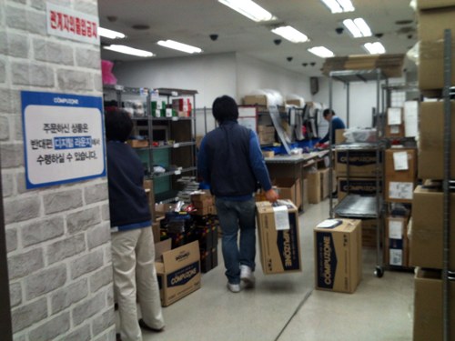 ▲ 조립PC 업체 관계자는 조립PC가 전파가 대기업 PC보다 높다면 PC를 조립하는 기술자들은 모두 환자여야 맞지 않냐며 반문했다.