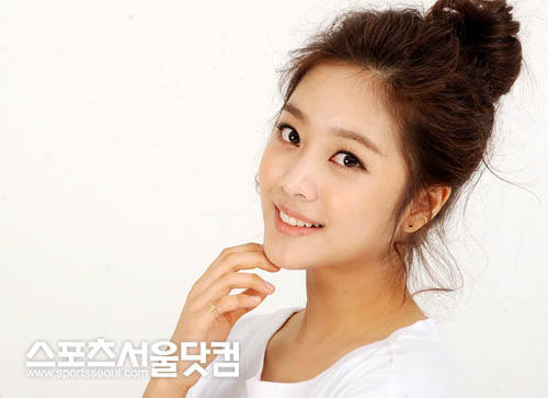 ▲ 인형같은 미모로 주목받고 있는 조보아.