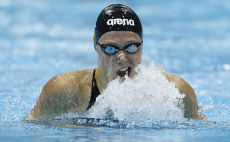 ▲창피하니까 사진찍지 마세요!