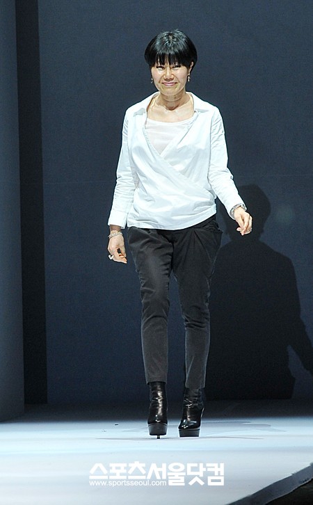 ▲디자이너 손정완.