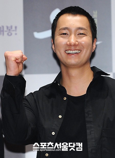 ▲박해일이 아내인 서유선 작가와의 러브스토리를 공개했다./ 더팩트 DB