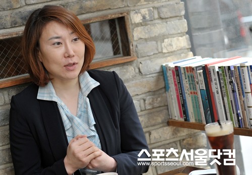 ▲ 애정어린 마음으로 여자 프로 농구가 갖고 있는 문제점을 솔직하게 이야기하고 있는정선민.