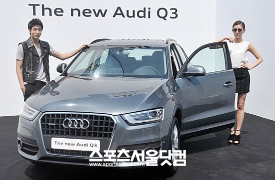 아우디 신차발표회가 21일 오전 서울 한남동 삼성블루스퀘어에서 열린 가운데 프리미엄 콤팩트 SUV ‘뉴 아우디 Q3’가 전시되고 있다.
