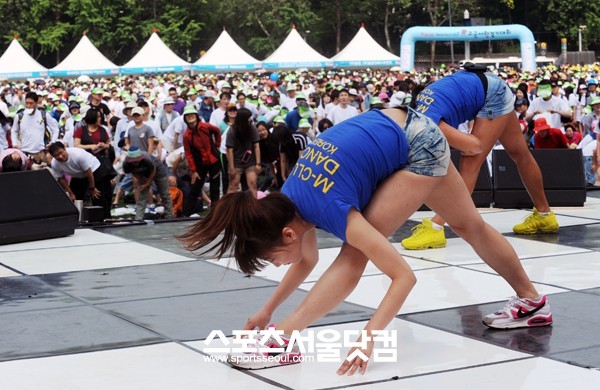 이 정도는 되야 에어로빅팀이죠~