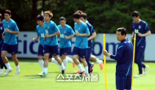 2014년 브라질 월드컵 아시아지역 최종예선 1차전 레바논 원정에 나서는 한국 축구대표팀./ 스포츠서울 DB