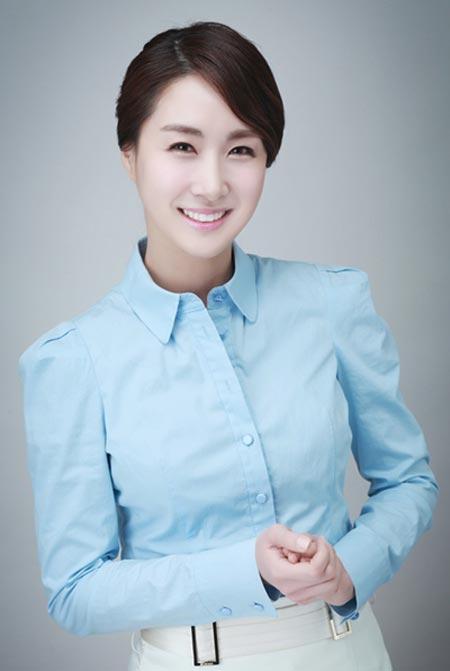 반짝반짝 빛나는 조연으로 얼굴을 알린 고유미. 그의 목표는 액션스타다.